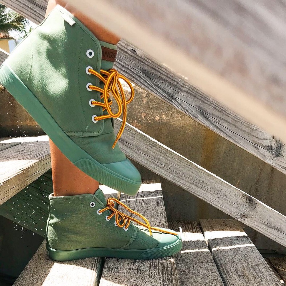 Sage High Top BANGS shoes size 8